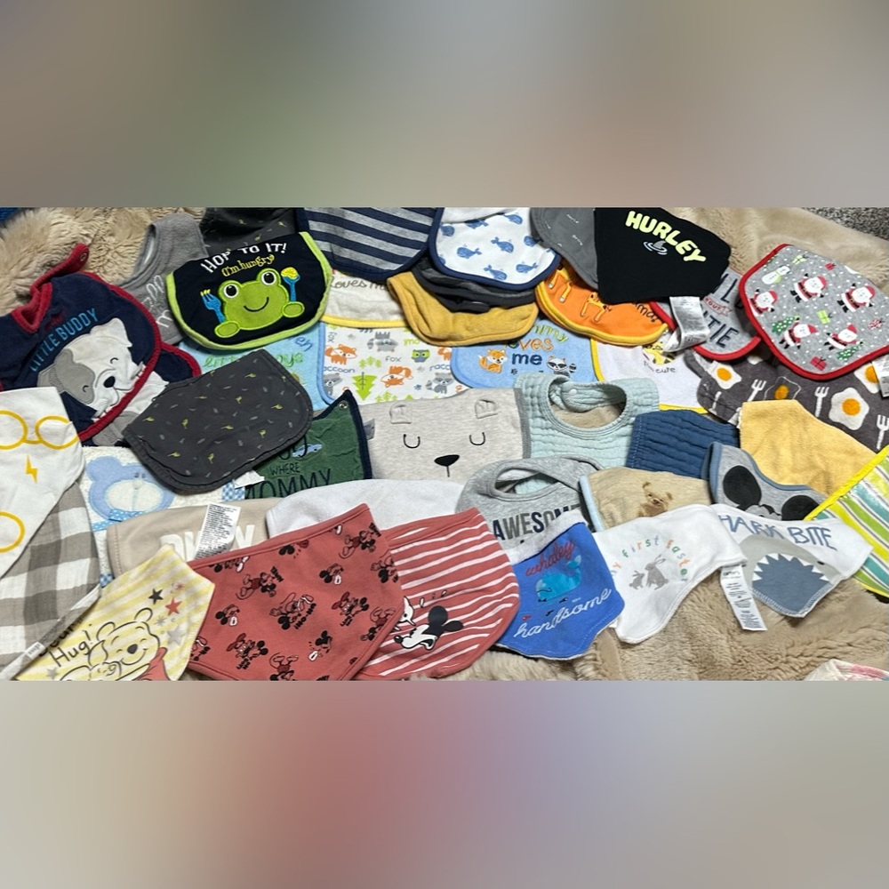 41 Baby bibs